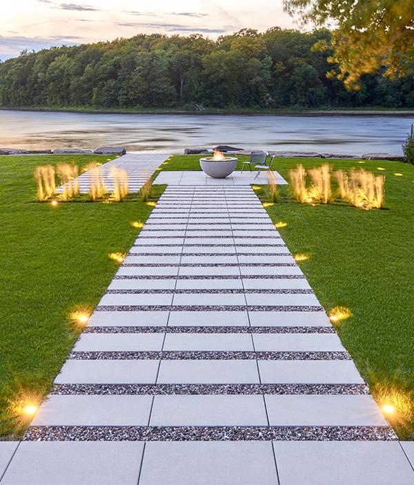 Techo bloc por estilo patio patio lakeside hoguera losas gris moderno 2
