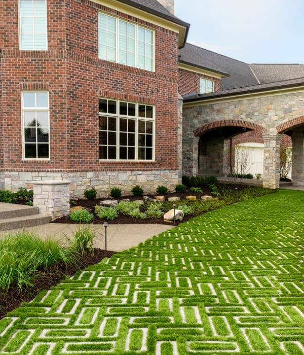 Techo bloc pavimento permeable pasillo delantero adoquines hierba aquastorm gris