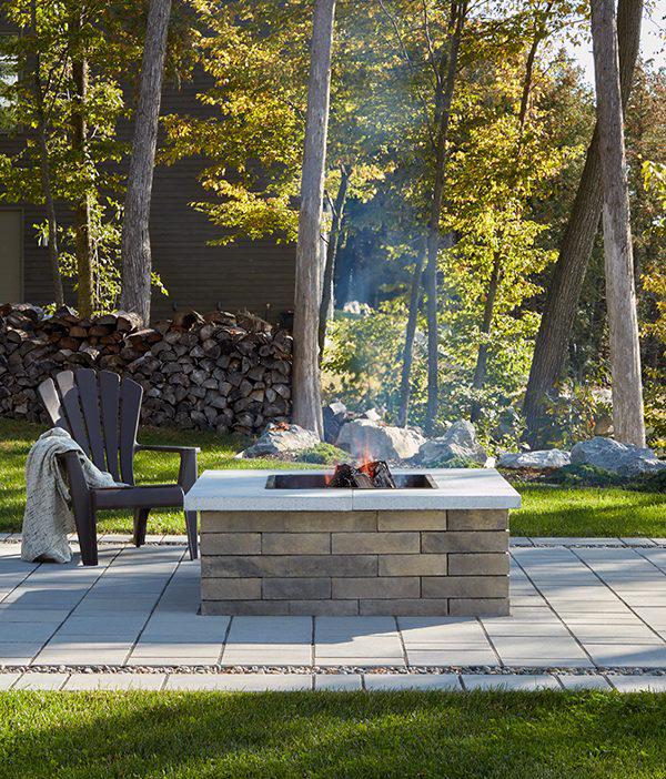 Techo-Bloc 2021 diseño por estilo tradicional Chimenea