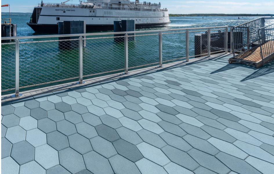 Techo bloc estudio de caso comercial hexa adoquín azul personalizado muelle marthas vineyard imagen 9